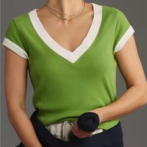 Anthropologie pilot boxy v neck tee green xs contrast